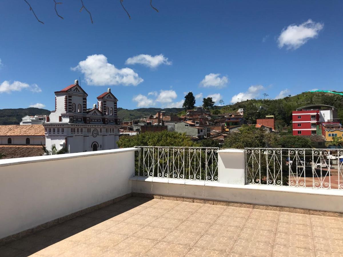 Hotel Bahia Guatapé Екстериор снимка