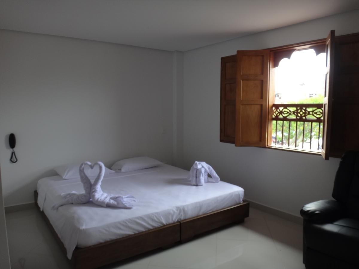 Hotel Bahia Guatapé Екстериор снимка